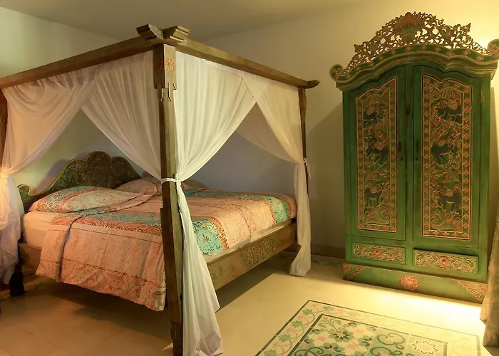 Villa Manggis *